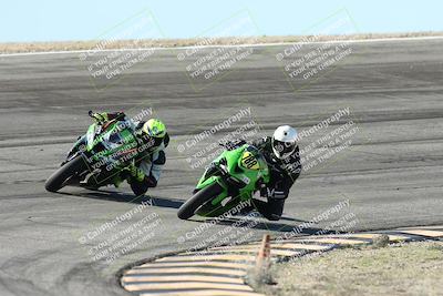 media/Jan-15-2026-Racers Edge (Thu) [[dfebeb70ab]]/3-B Group/Session 2 (Bowl Exit)/